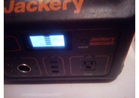 Jackery500 solar generator